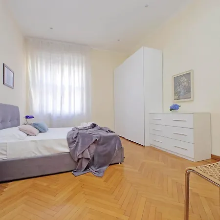 Spacious Parioli Appartement